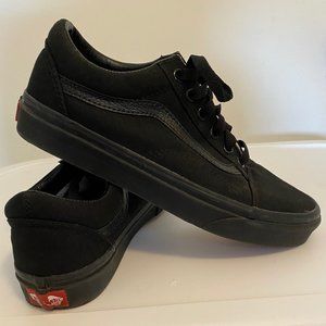 Black Vans - Old Skool
